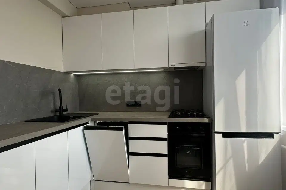 Продаётся 2-комнатная квартира, 44.5 м²