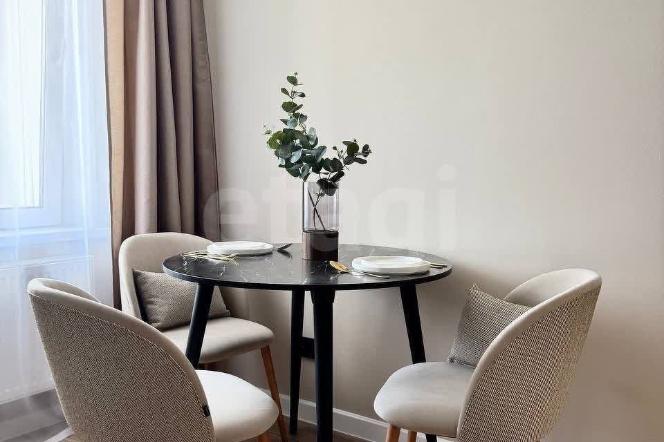 Продаётся 1-комнатная квартира, 40.3 м²