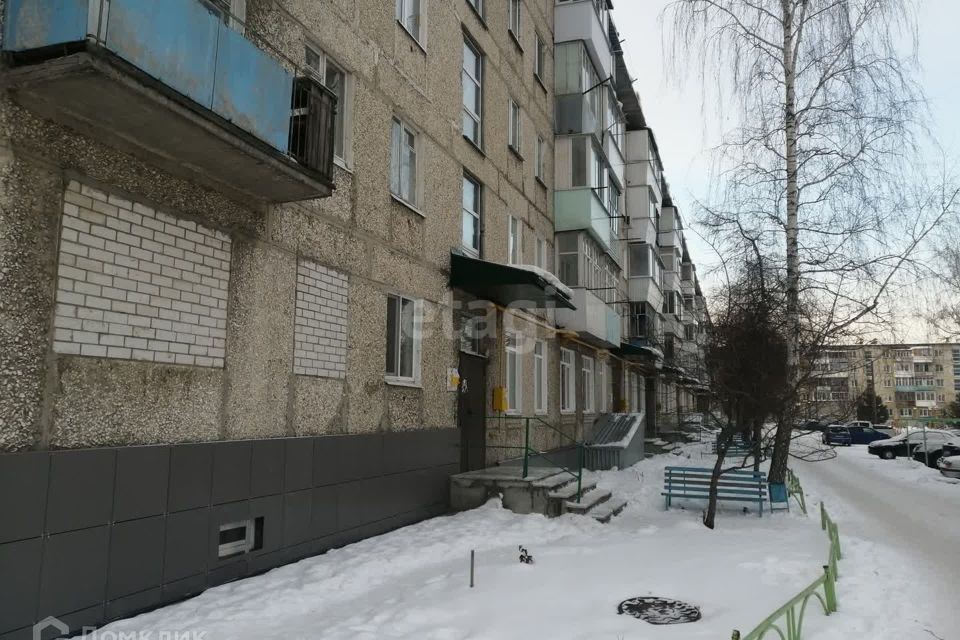 Продаётся 3-комнатная квартира, 59.6 м²