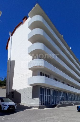 Продаётся 1-комнатная квартира, 148.5 м²