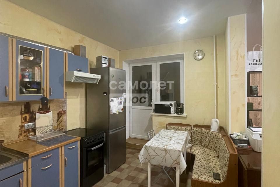 Продаётся 1-комнатная квартира, 39.3 м²