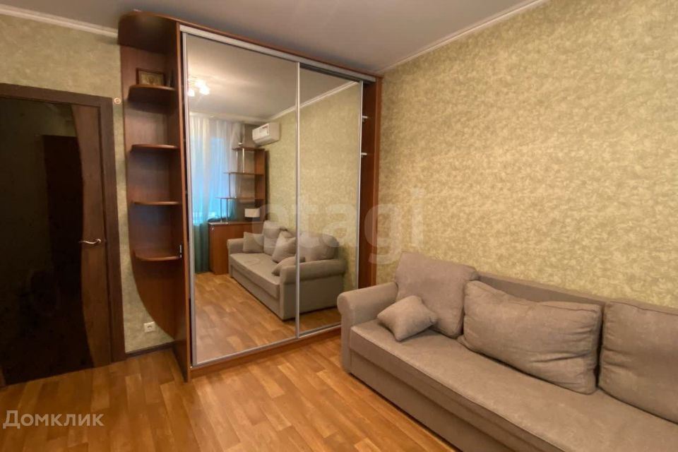 Сдаётся 2-комнатная квартира, 50 м²