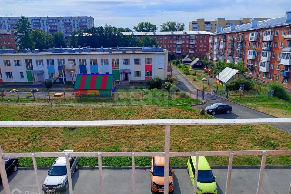 Продаётся 3-комнатная квартира, 56.8 м²