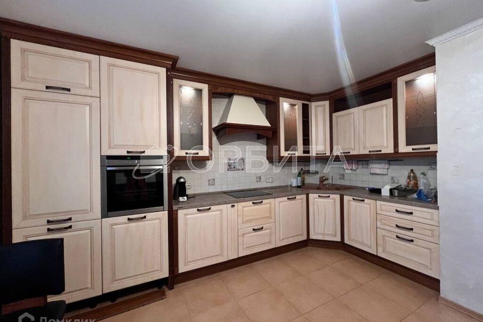 Продаётся 3-комнатная квартира, 95.8 м²