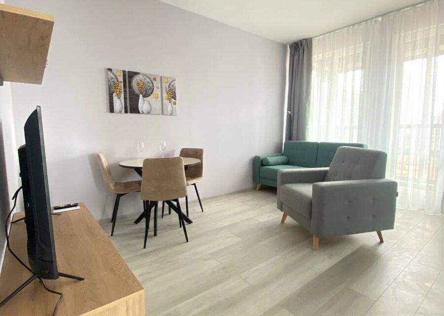 Сдаётся 2-комнатная квартира, 56 м²