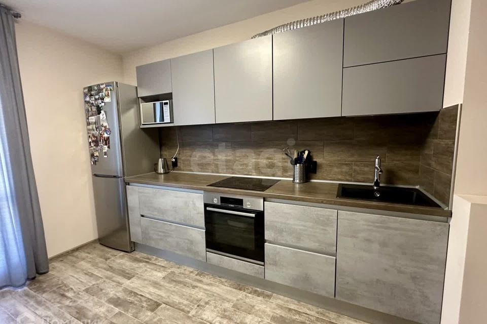 Продаётся 2-комнатная квартира, 61.3 м²