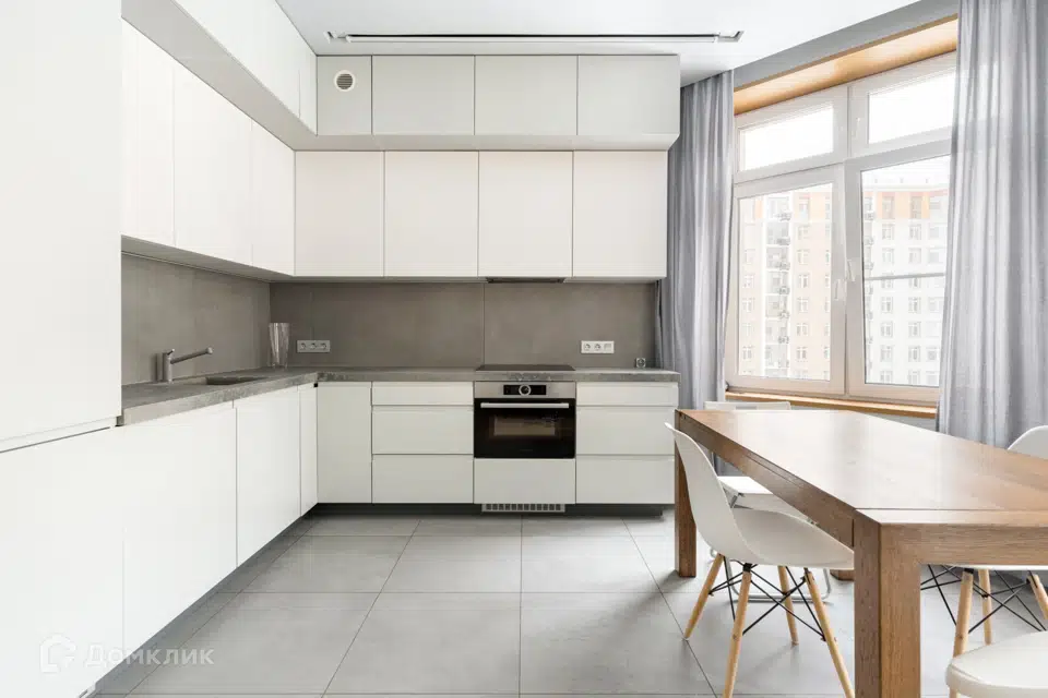 Продаётся 3-комнатная квартира, 82.4 м²