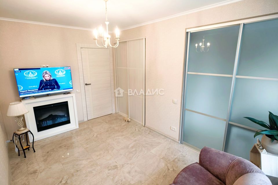 Продаётся 3-комнатная квартира, 49.6 м²