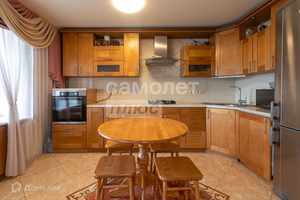Продаётся 3-комнатная квартира, 59.5 м²