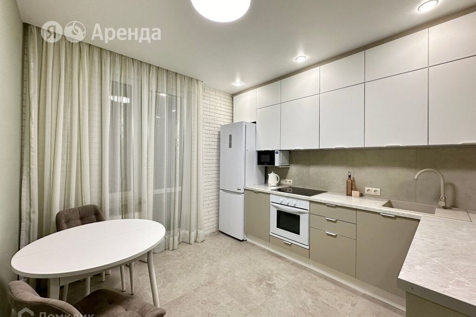 Сдаётся 1-комнатная квартира, 40 м²