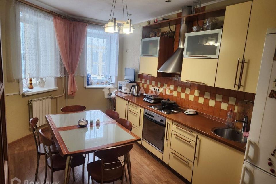 Продаётся 3-комнатная квартира, 82.8 м²