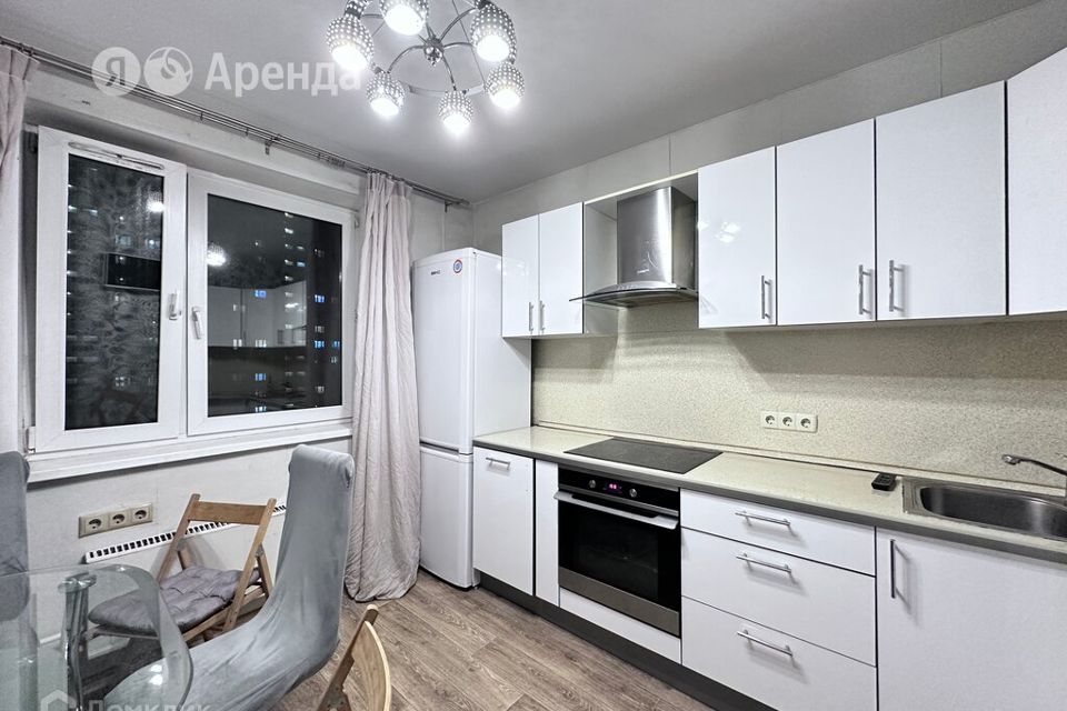 Сдаётся 2-комнатная квартира, 54 м²