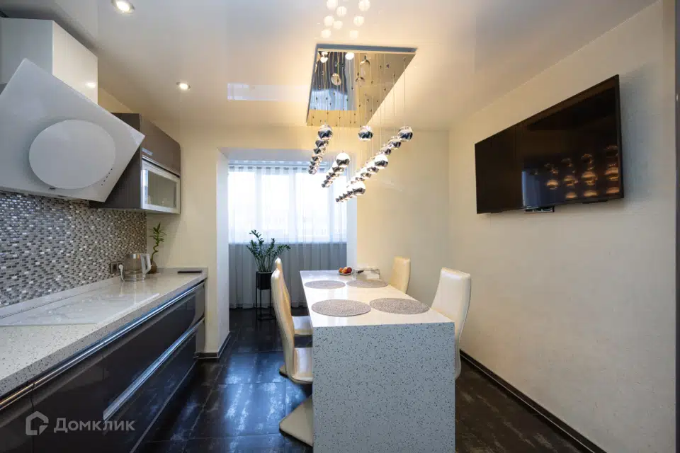 Продаётся 3-комнатная квартира, 93.6 м²
