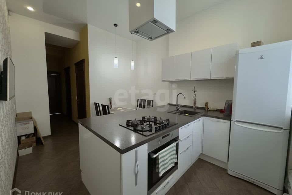 Продаётся 3-комнатная квартира, 76 м²