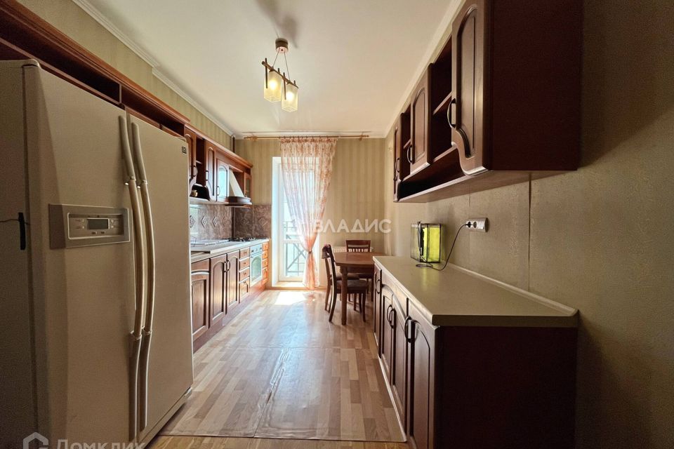 Сдаётся 2-комнатная квартира, 69.3 м²