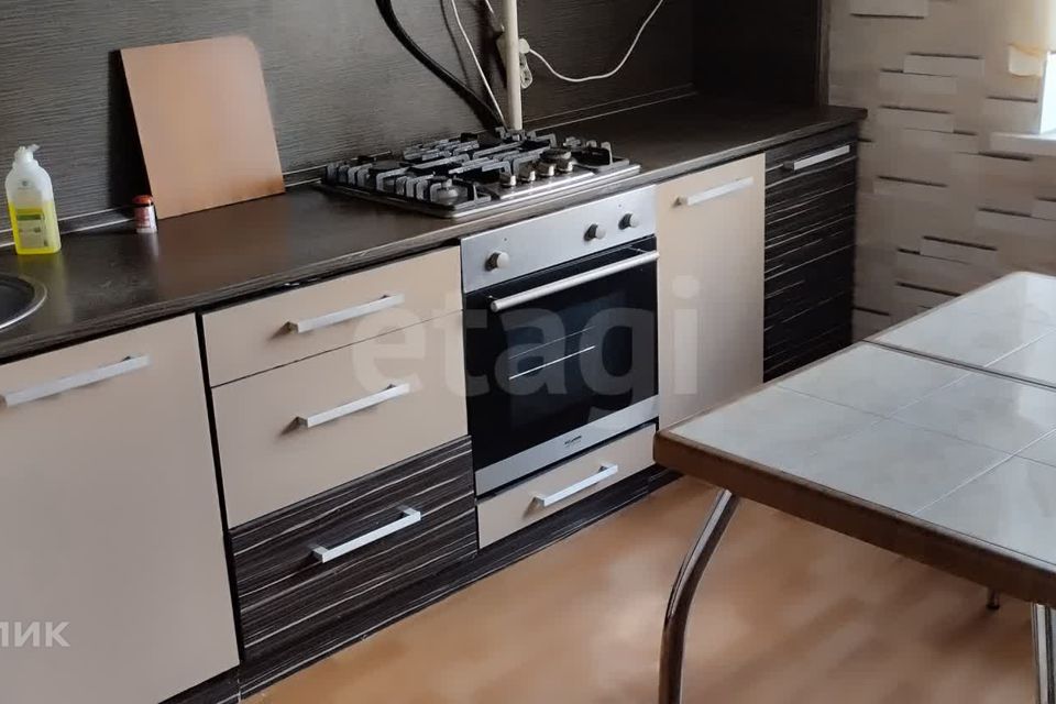 Продаётся 3-комнатная квартира, 68.2 м²