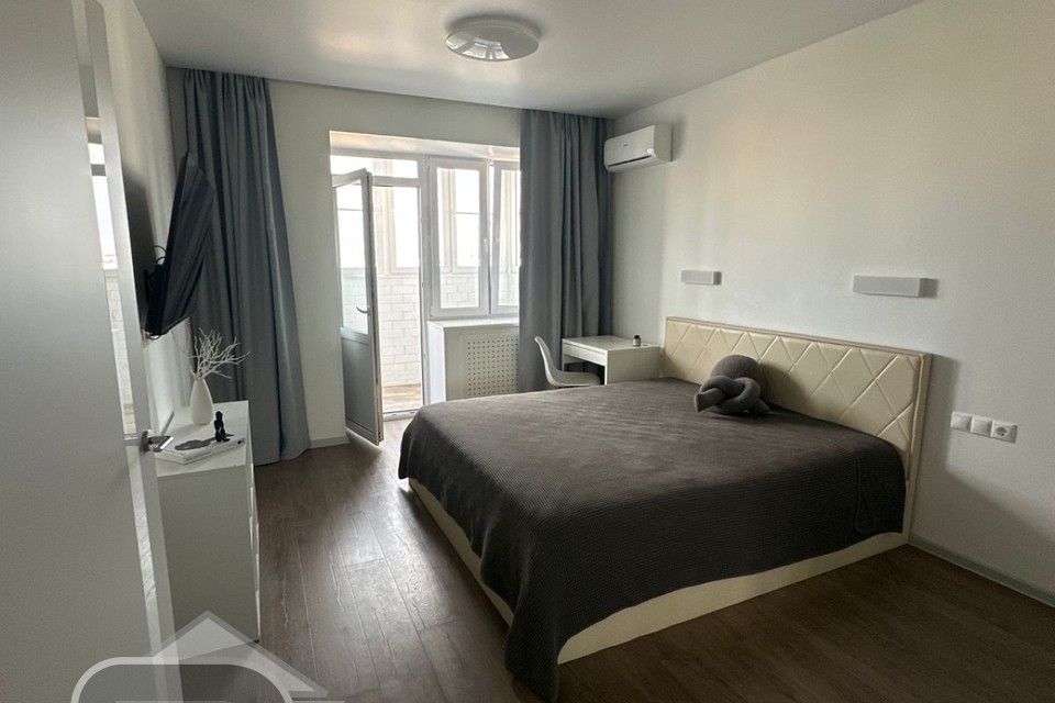 Продаётся 1-комнатная квартира, 43.7 м²