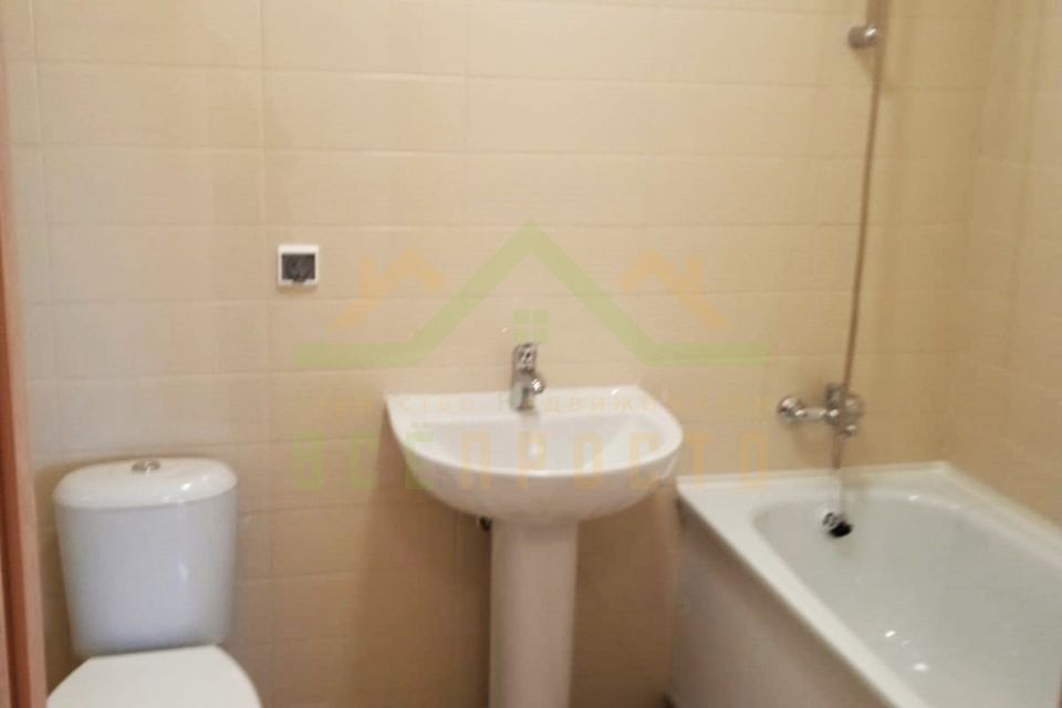 Продаётся 3-комнатная квартира, 71.1 м²