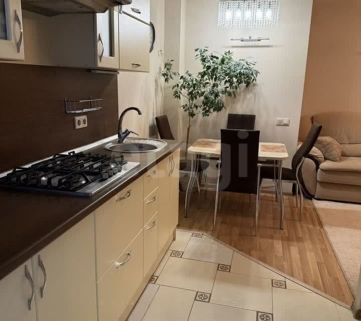 Продаётся 1-комнатная квартира, 43.4 м²