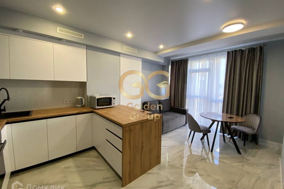 Продаётся 1-комнатная квартира, 52 м²