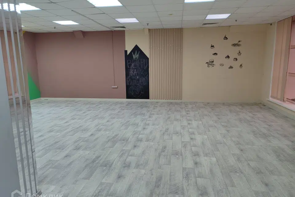 Сдаётся помещение своб. назначения, 72 м²