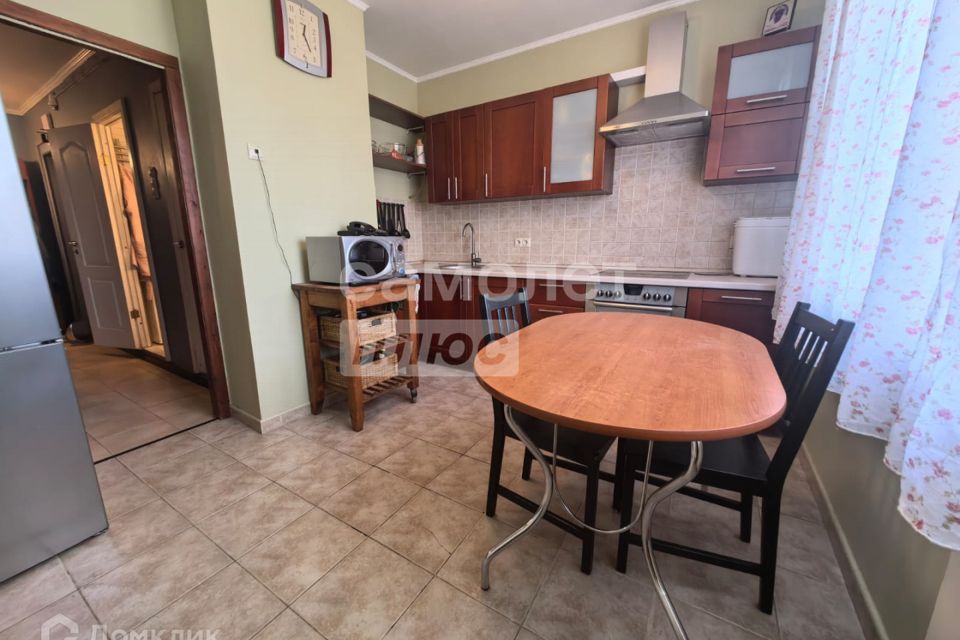 Продаётся 3-комнатная квартира, 74 м²