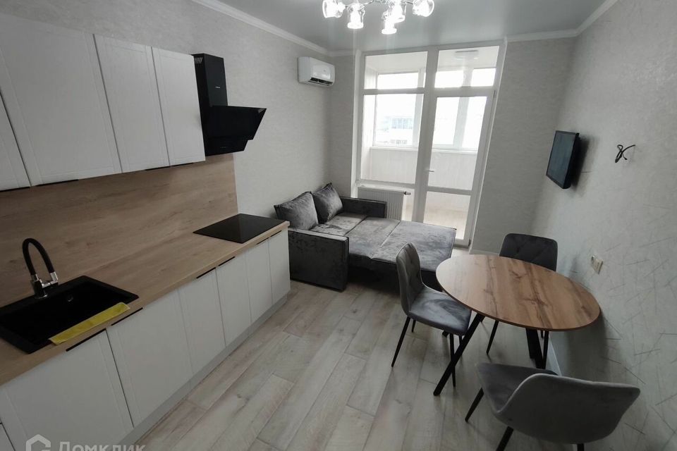 Продаётся 1-комнатная квартира, 46 м²