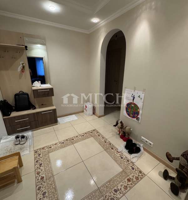 Продаётся 2-комнатная квартира, 60.2 м²