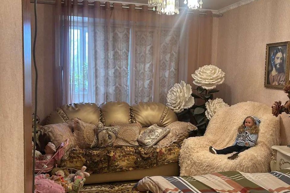 Продаётся 6-комнатная квартира, 126 м²