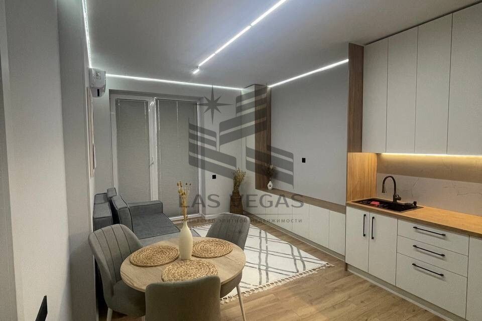 Сдаётся 1-комнатная квартира, 50 м²
