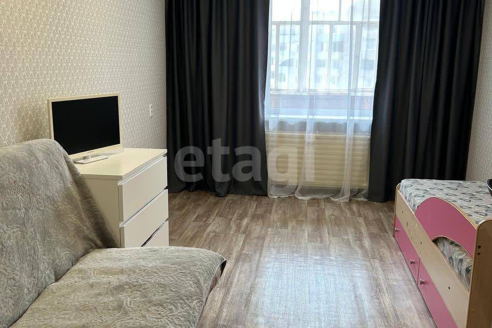Продаётся 1-комнатная квартира, 35.4 м²