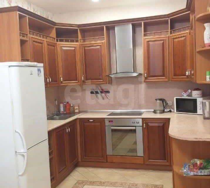 Продаётся 1-комнатная квартира, 44.1 м²