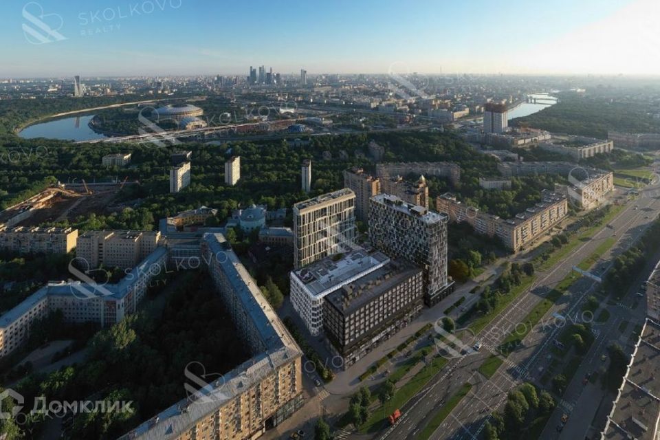 Продаётся 3-комнатная квартира, 111.5 м²