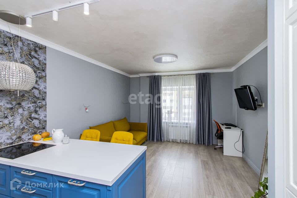 Продаётся 2-комнатная квартира, 62 м²