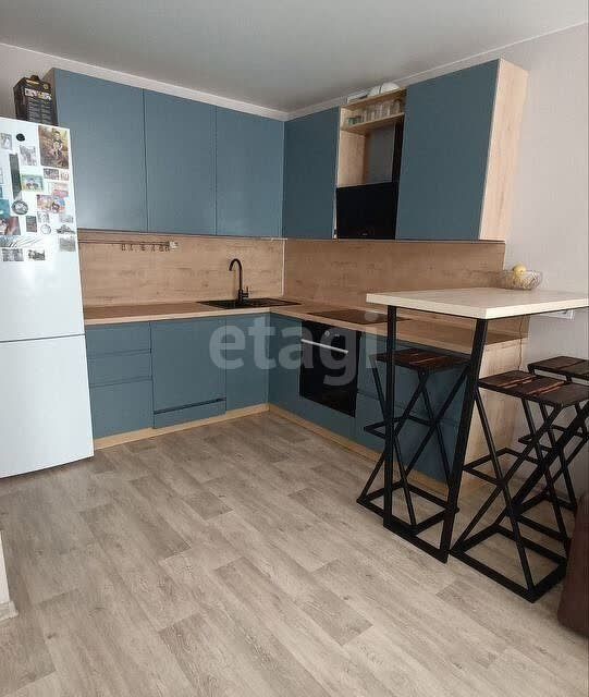 Продаётся 2-комнатная квартира, 68.2 м²