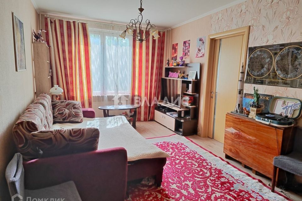 Продаётся 4-комнатная квартира, 63.5 м²
