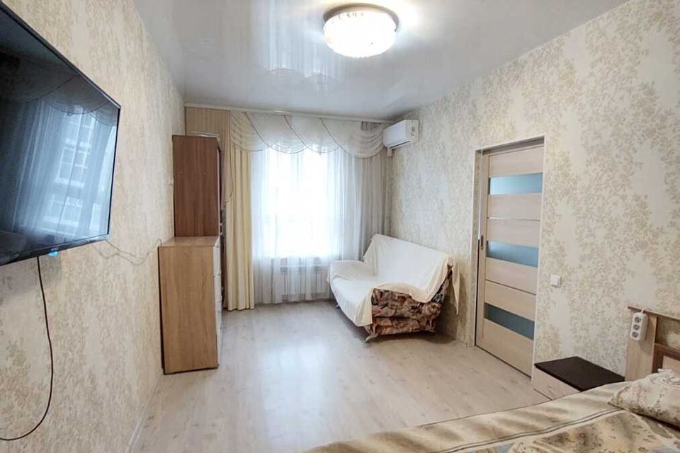 Продаётся 1-комнатная квартира, 37 м²