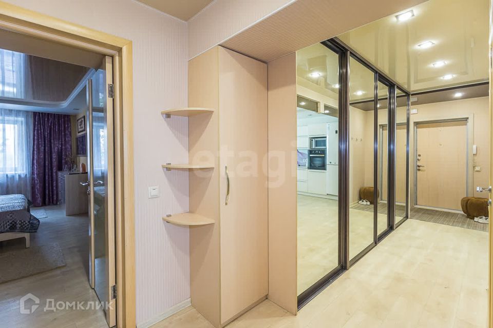 Продаётся 2-комнатная квартира, 72.3 м²