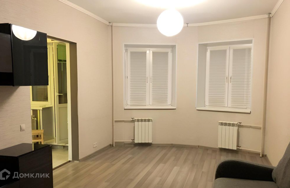 Продаётся 1-комнатная квартира, 42.1 м²