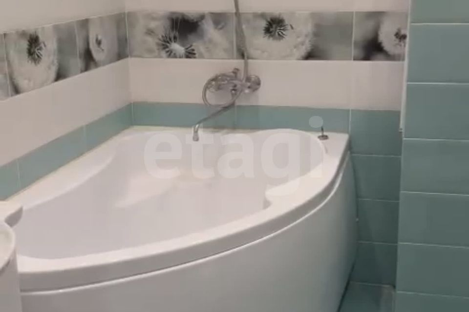 Продаётся 1-комнатная квартира, 38.9 м²