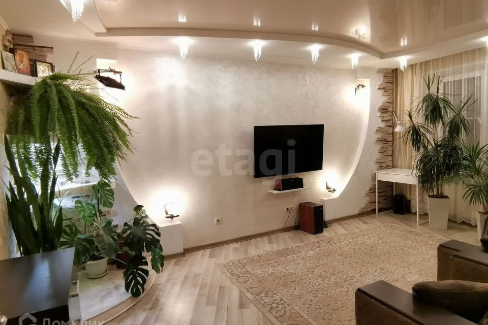 Продаётся 3-комнатная квартира, 70 м²
