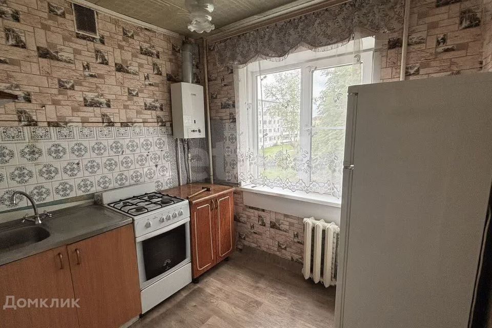 Продаётся 3-комнатная квартира, 58.8 м²