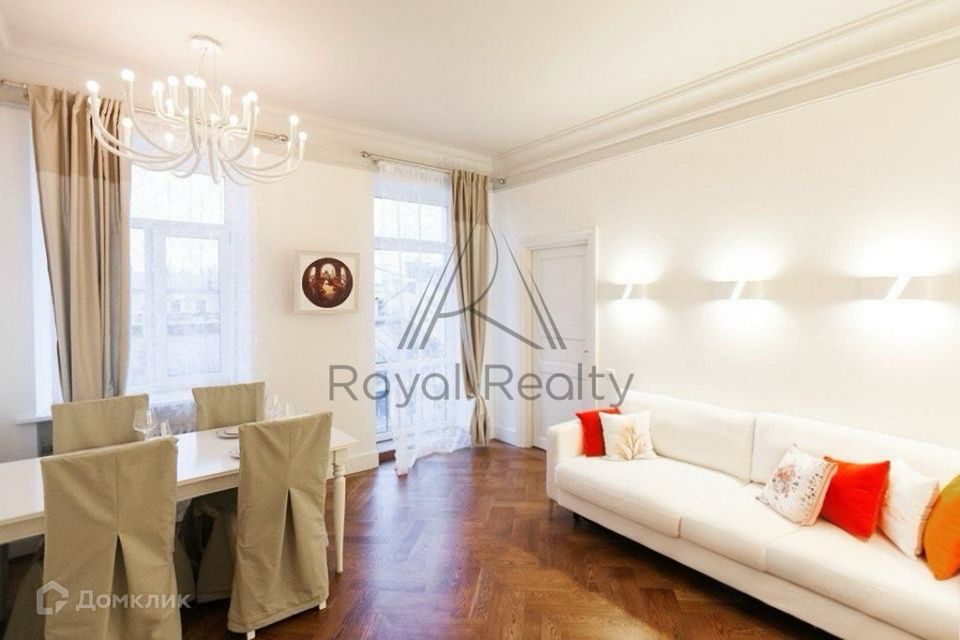 Сдаётся 3-комнатная квартира, 90 м²