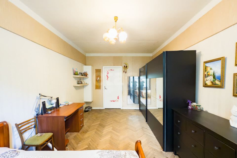 Продаётся 2-комнатная квартира, 58.2 м²