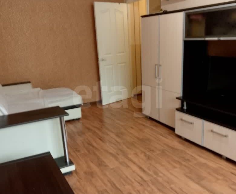 Сдаётся 2-комнатная квартира, 40 м²