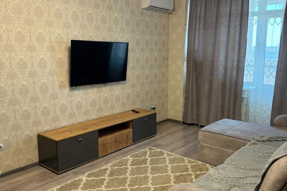 Продаётся 1-комнатная квартира, 39.8 м²
