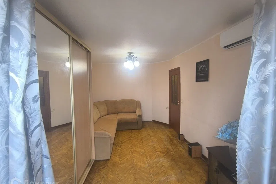Продаётся 3-комнатная квартира, 58 м²