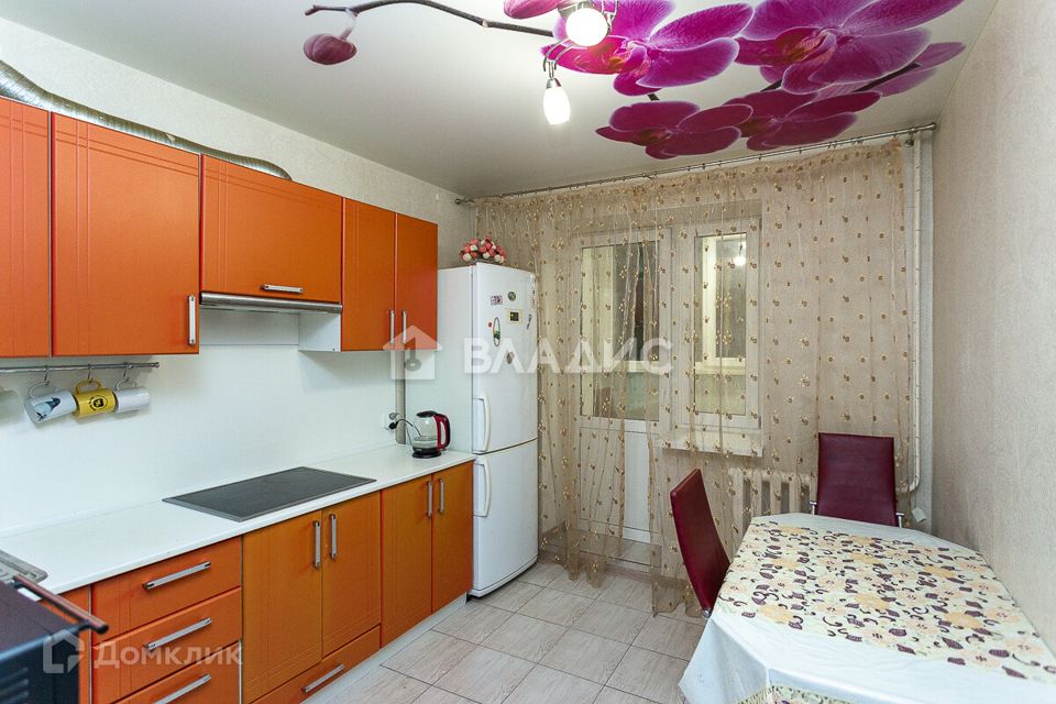 Продаётся 1-комнатная квартира, 38.2 м²