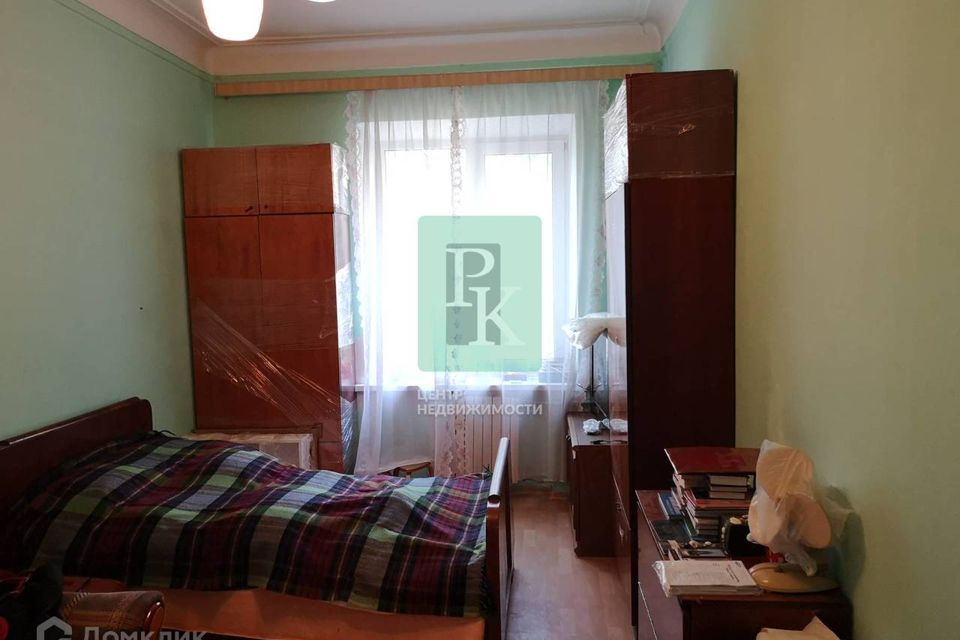 Продаётся комната в 3-комн. квартире, 17.1 м²
