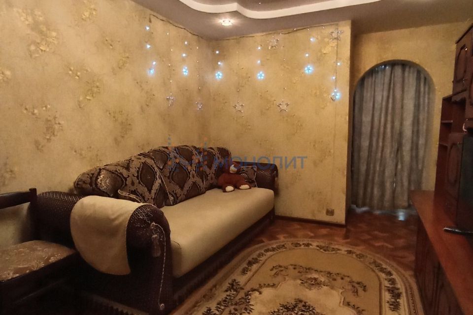 Продаётся 3-комнатная квартира, 52.5 м²